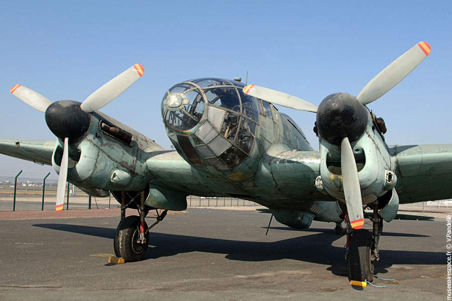 Avion Casa Heinkel HE-111