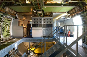 Cabine arrière du Boeing 747 avec la zone cargo