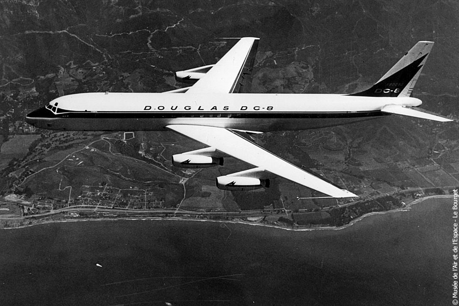 Douglas DC-8 UAT