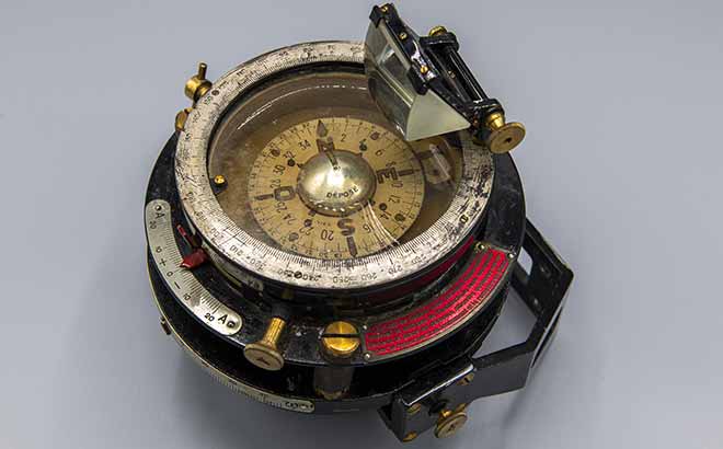 Compas de navigation type Q.S.C. 25